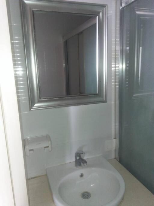 סמאראנג Mg Suite 1Bedroom Apartment By Just Inn Management מראה חיצוני תמונה